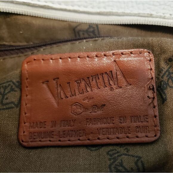 Valentina Leather Handbag Made in Italy - Picture 6 of 10